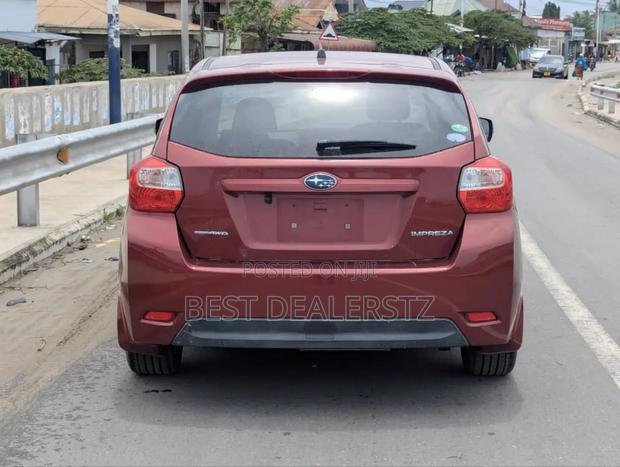 Subaru Impreza 1.6 Sport 2012 Maroon