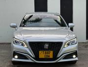 Toyota Crown 2018 Silver for sale