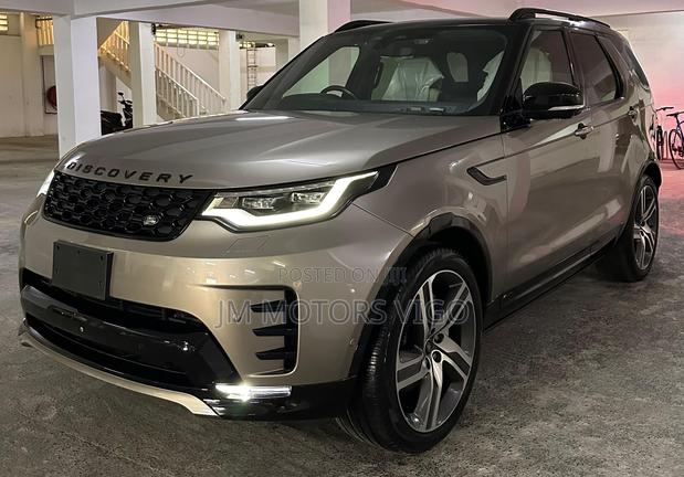 Land Rover Discovery 2022 Gray