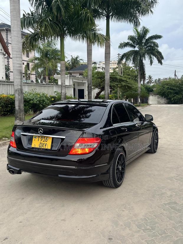 Mercedes-Benz C-Class 2008 Black