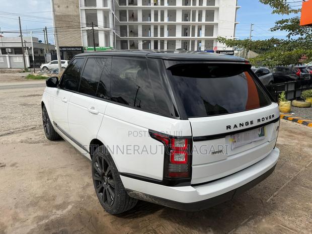 Land Rover Range Rover Vogue 2015 White