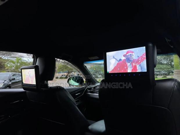 Toyota Harrier 2016