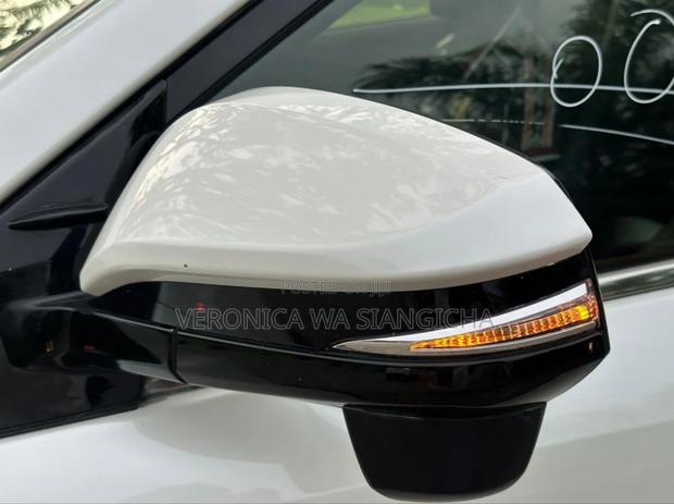 Toyota Harrier 2015