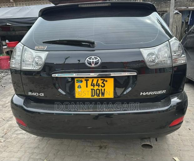 Toyota Harrier 2.4 2006 Black