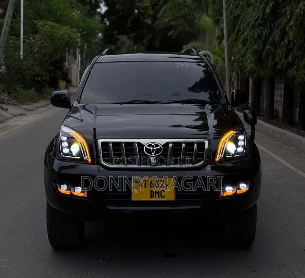 Toyota Land Cruiser Prado 2006 Black