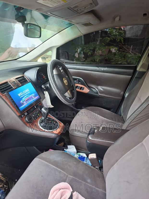 Toyota Mark X Zio 2.4 AWD (6 seater) 2008 Gray
