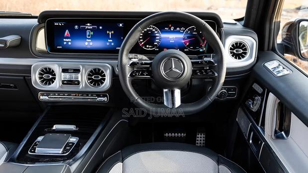 Mercedes-Benz G-Class G 350 d 2023 White
