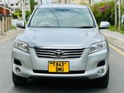 Toyota Vanguard 2009 Silver for sale