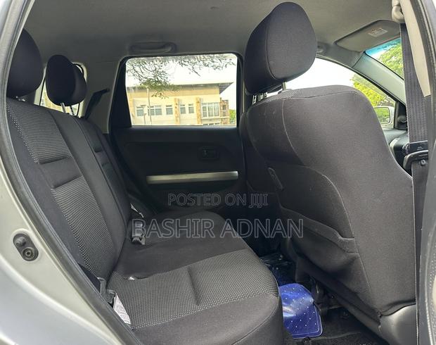 Toyota IST 2004 Silver