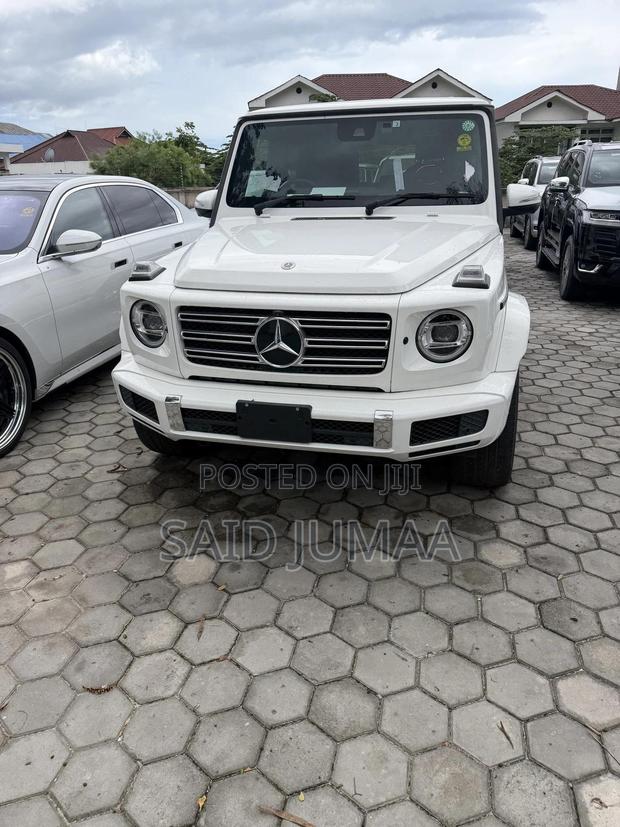 Mercedes-Benz G-Class G 350 d 2023 White