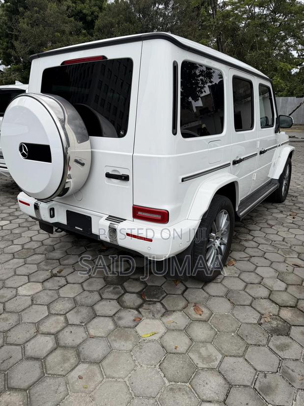 Mercedes-Benz G-Class G 350 d 2023 White