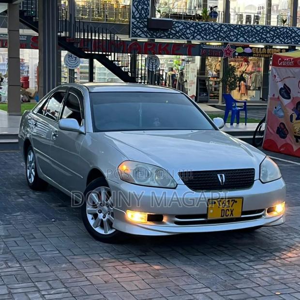 Toyota Mark II 2002 Silver