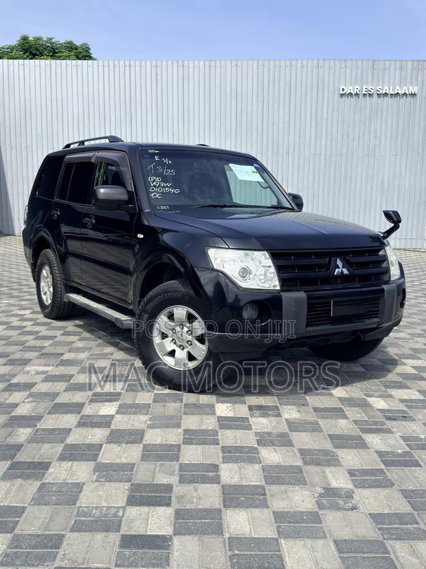 Mitsubishi Pajero 2008 Black
