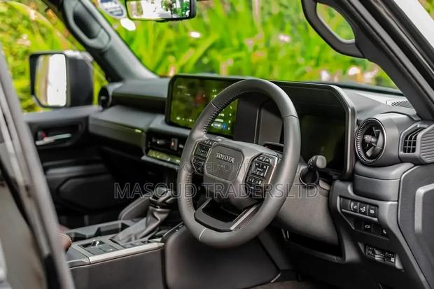 Toyota Land Cruiser Prado 2.4 Petrol 2025 Black