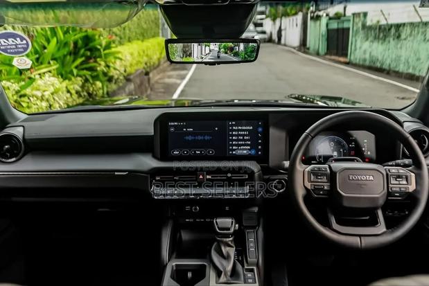 Toyota Land Cruiser Prado 2.4 Petrol 2025 Black