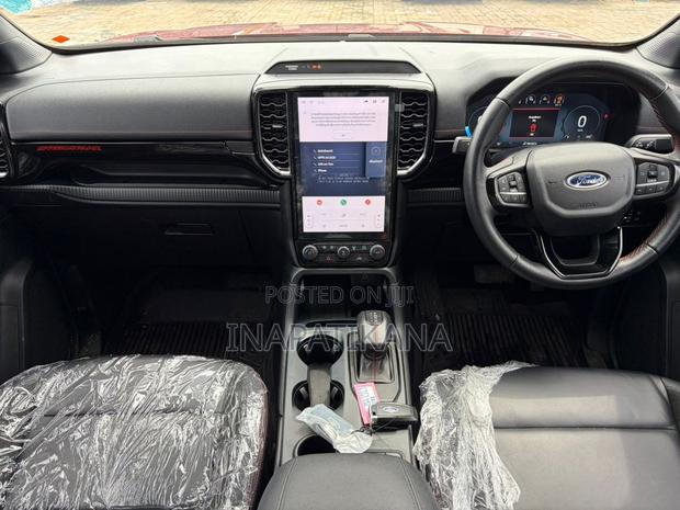 Ford Ranger Wildtrak 2024 Burgundy