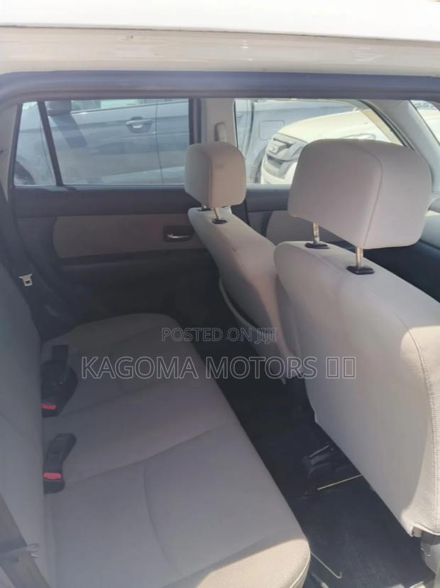 Mazda Verisa 2005 White