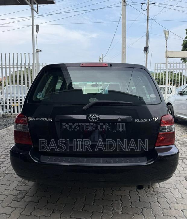 Toyota Kluger 2005 Black