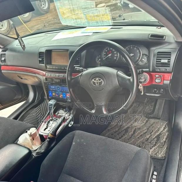 Toyota Mark II 2003 Black
