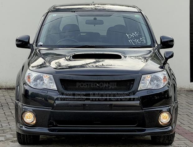 Subaru Forester 2010 Black