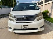 Toyota Vellfire 2010 White for sale