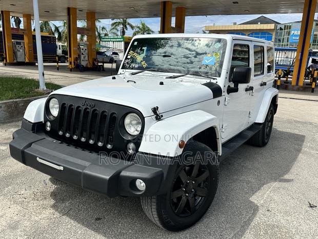 Jeep Wrangler 2015 White