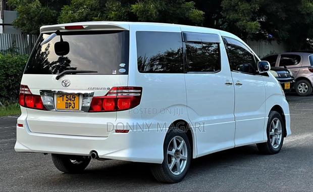Toyota Alphard 2007 White