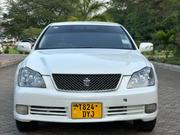 Toyota Crown Royale 2005 White for sale