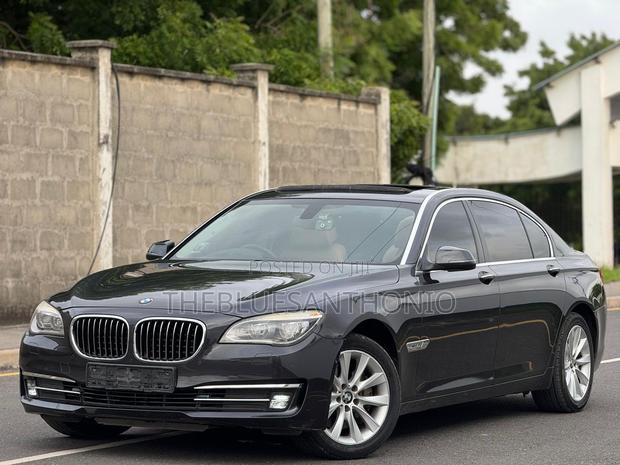 BMW 7 Series 2014 Gray