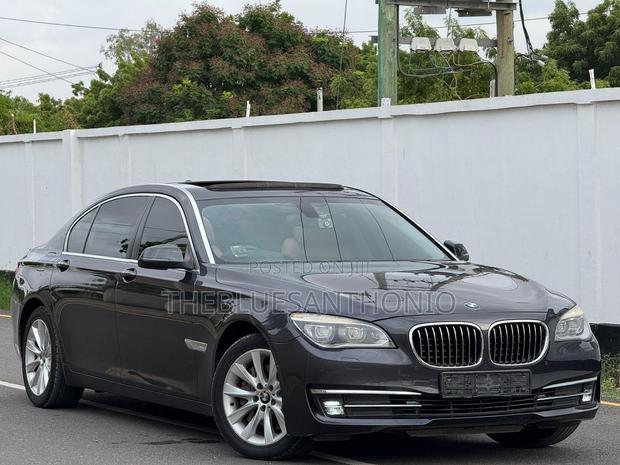 BMW 7 Series 2014 Gray