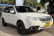 Subaru Forester 2009 Pearl for sale