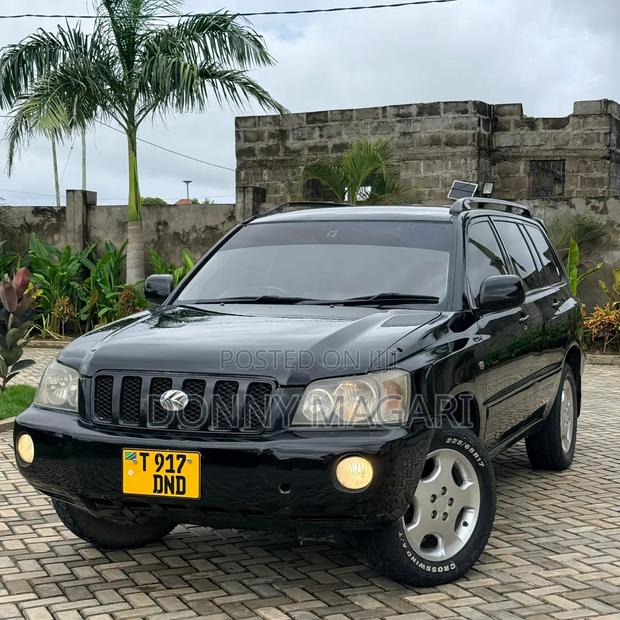 Toyota Kluger 2002 Black