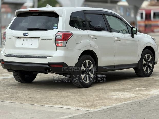 Subaru Forester 2016 White