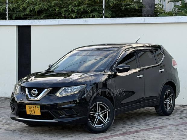 Nissan X-Trail 2014 Black