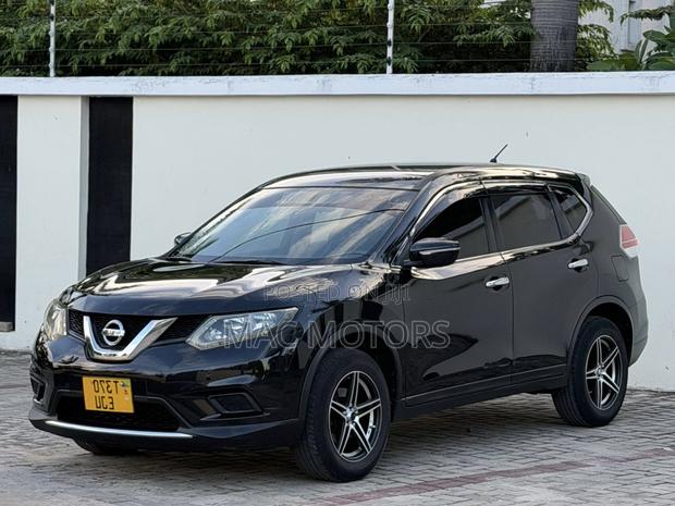Nissan X-Trail 2014 Black