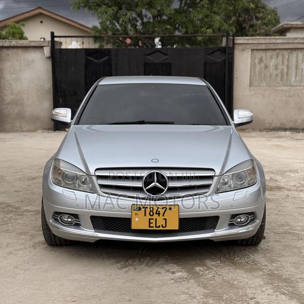 Mercedes-Benz C-Class C 200 CDI (W204) 2008 Silver