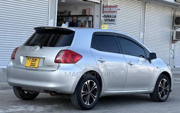 Toyota Auris 2006 Silver