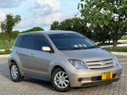 Toyota IST 2003 Beige for sale