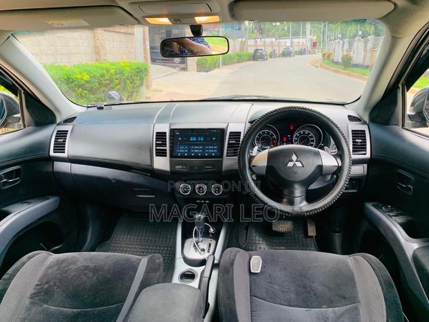 Mitsubishi Outlander 2009 Black