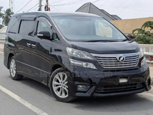 Toyota Vellfire 2008 Black