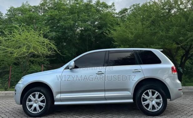 Volkswagen Touareg 2007 Silver