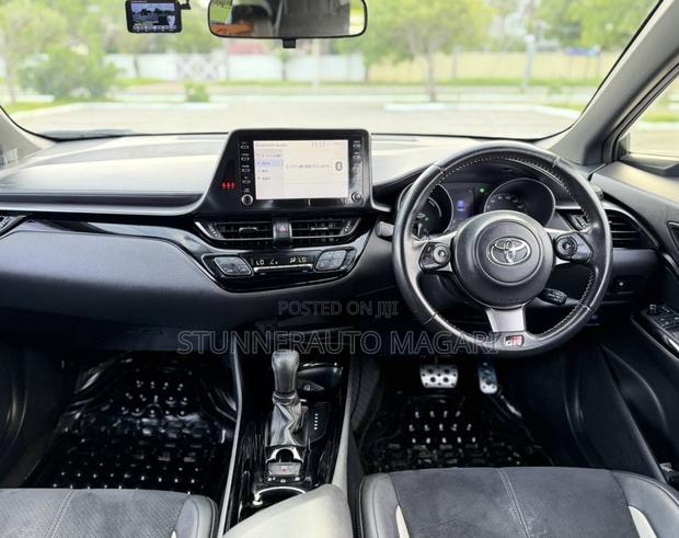 Toyota C-HR 2019 White
