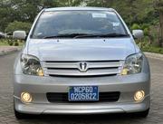 Toyota IST 2004 Gray for sale
