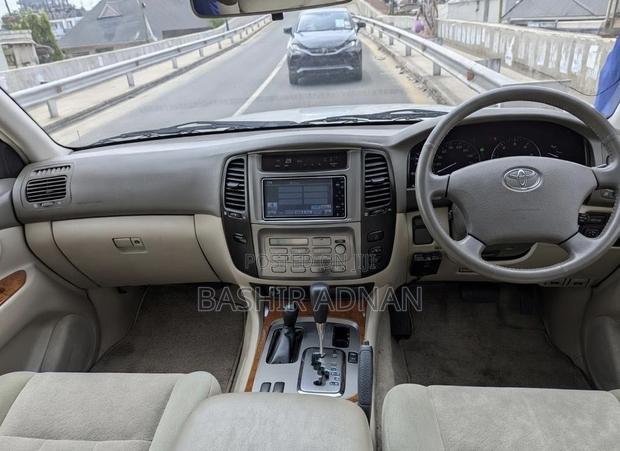 Toyota Land Cruiser 100 4.2 TD 2004 White