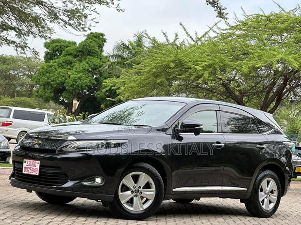 Toyota Harrier 2.0 2014 Black