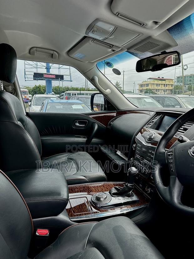 Nissan Patrol 2022 White
