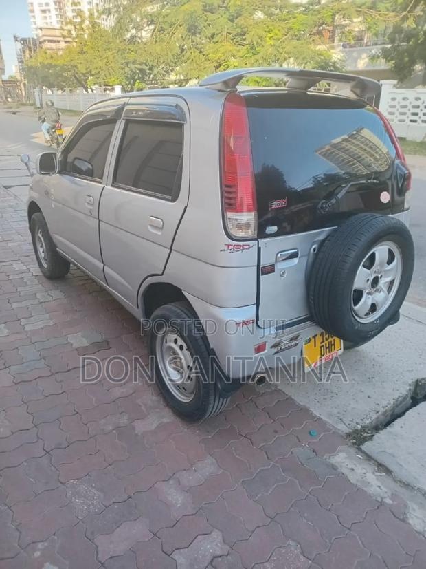 Daihatsu Terios Automatic 2003 Silver