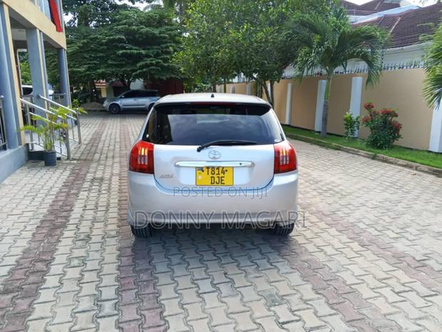 Toyota Allex 2005 Silver