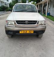 Toyota Hilux 2.5 Cab 2005 White for sale