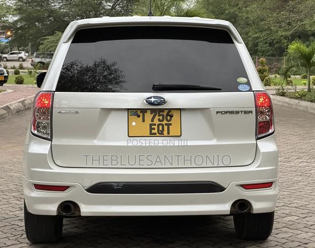 Subaru Forester 2011 White